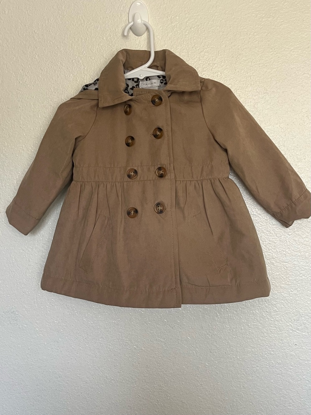 TAHARI Classic Toddler Double-Breasted Tan Trench Coat 12M